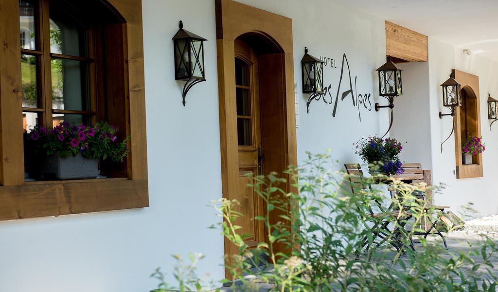 גשטאט Hotel Des Alpes Superieur מראה חיצוני תמונה