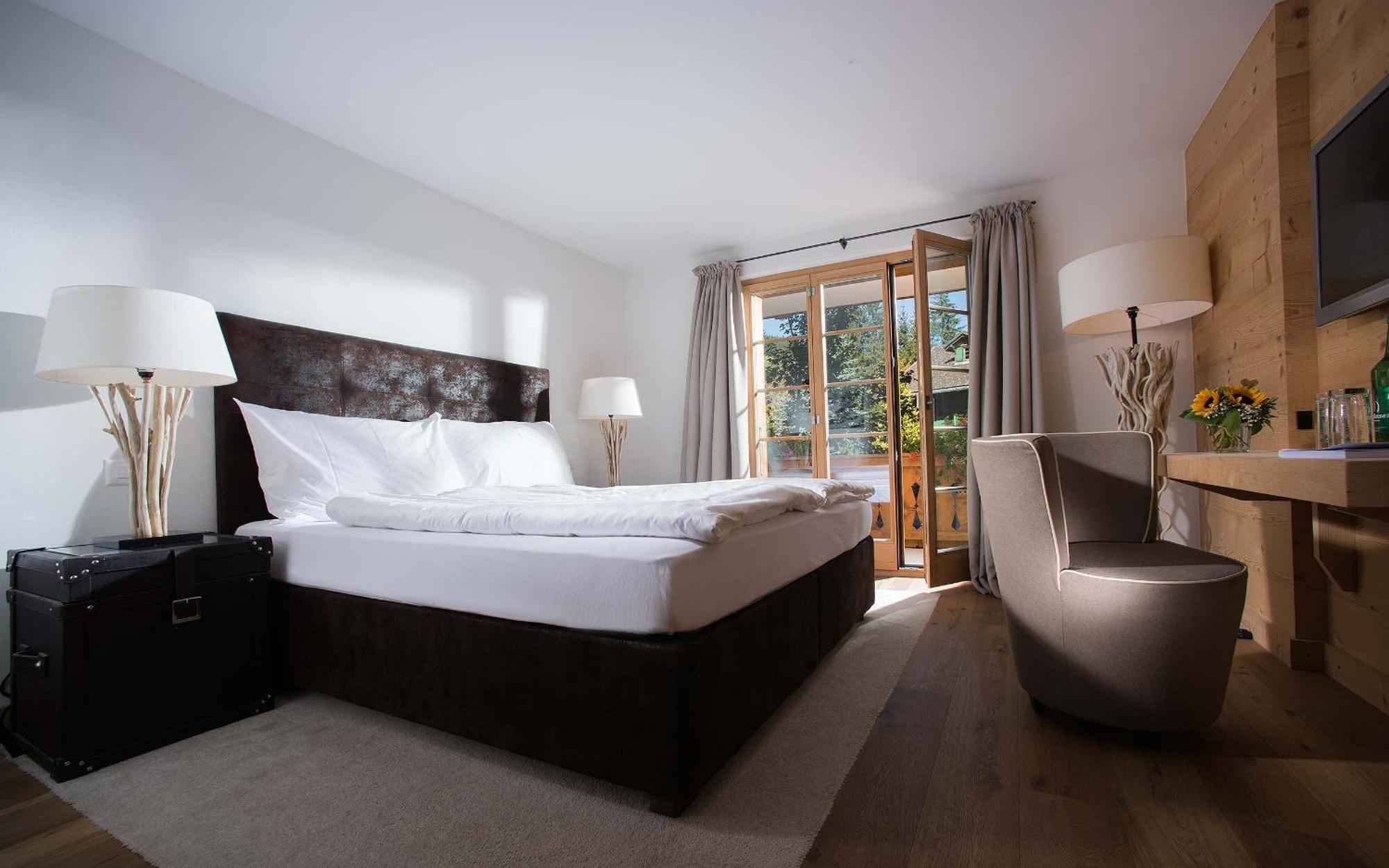גשטאט Hotel Des Alpes Superieur מראה חיצוני תמונה