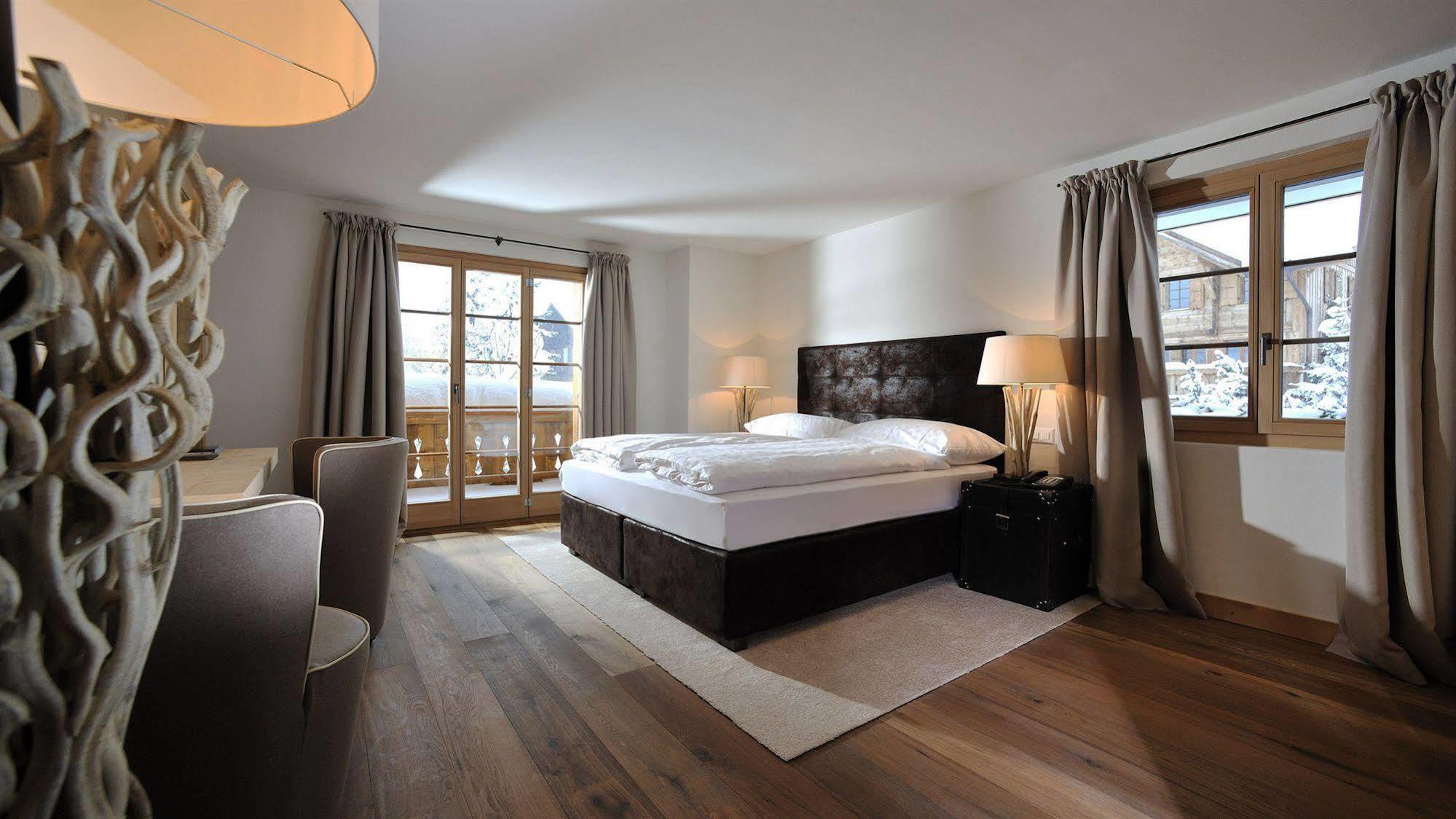 גשטאט Hotel Des Alpes Superieur מראה חיצוני תמונה