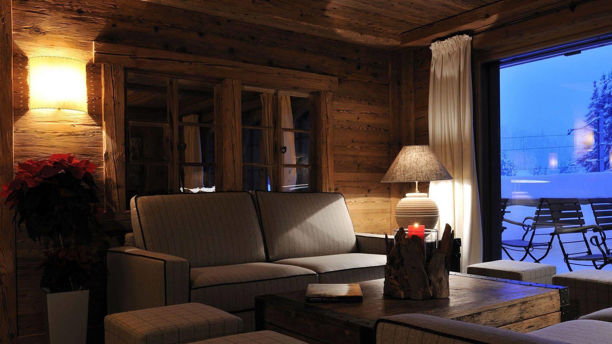 גשטאט Hotel Des Alpes Superieur מראה חיצוני תמונה