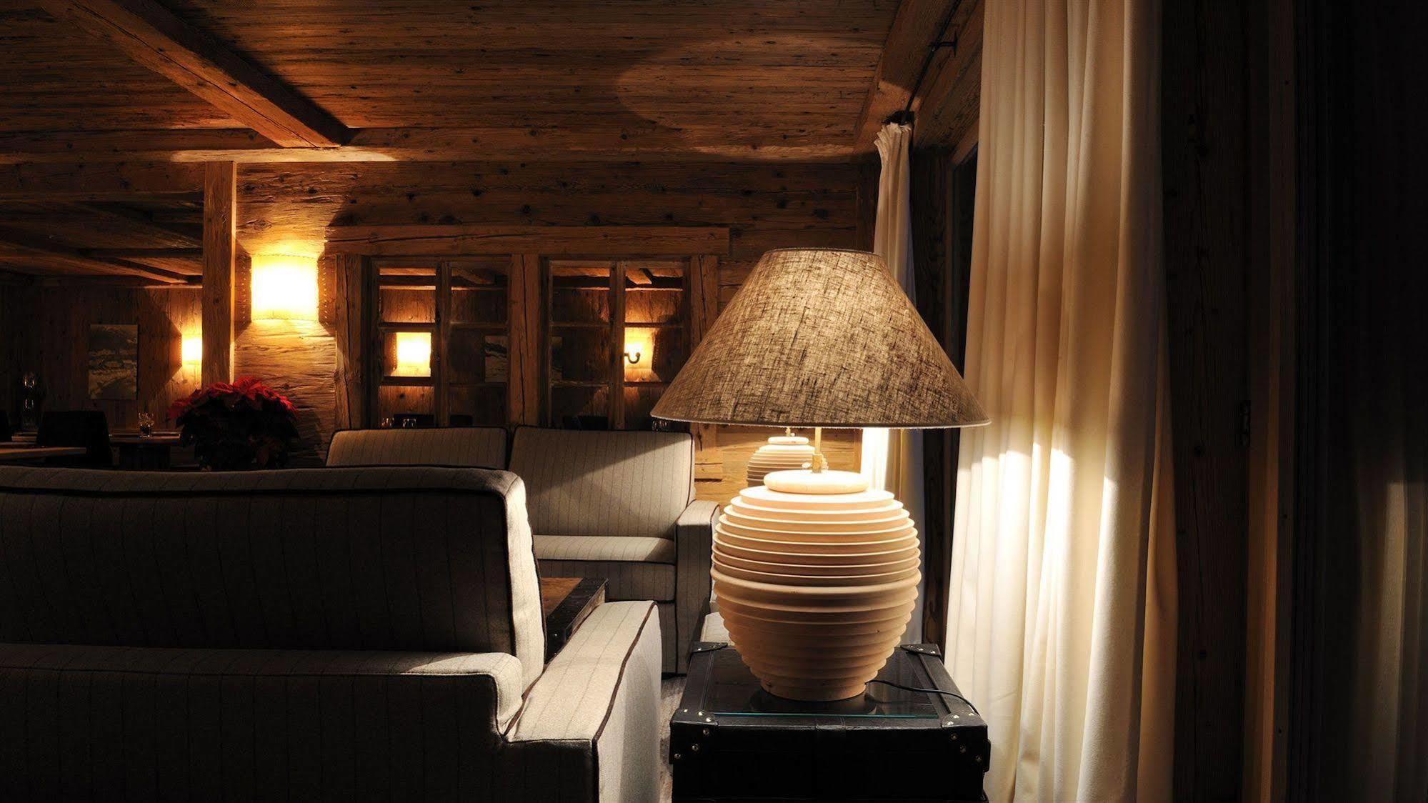 גשטאט Hotel Des Alpes Superieur מראה חיצוני תמונה